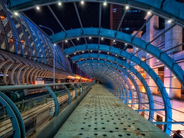 人行通道建筑鋼架構(gòu)件檢測(cè)